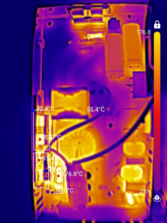 Thermal image of the power supply's low-side components